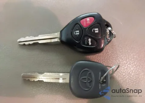 2007 Toyota Camry Le z USA, uszkodzony, nr VIN 4T1BE46K37U063392